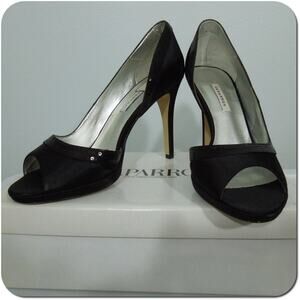 CAPARROS Shoes size 9-1/2 B Womens Black Satin Pumps Heels Open Toe Sequin